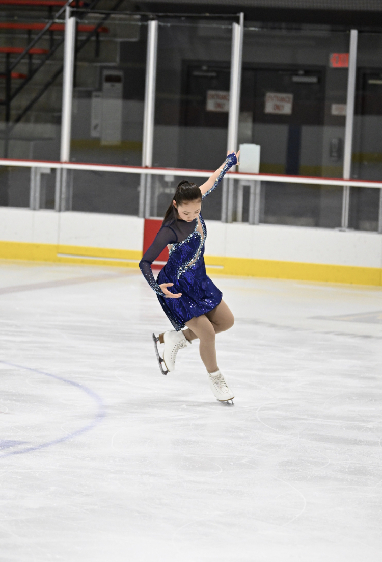 Ema Satsutani photo 3